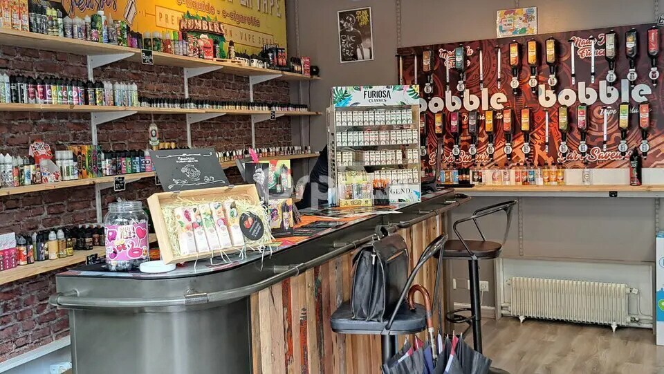 Local commercial dans Montluçon à louer - Photo de l’immeuble – Image 2 sur 9