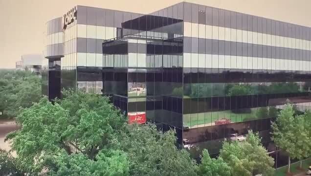 2901 Wilcrest Dr, Houston, TX à louer - Vidéo sur l’annonce professionnelle – Image 2 sur 10