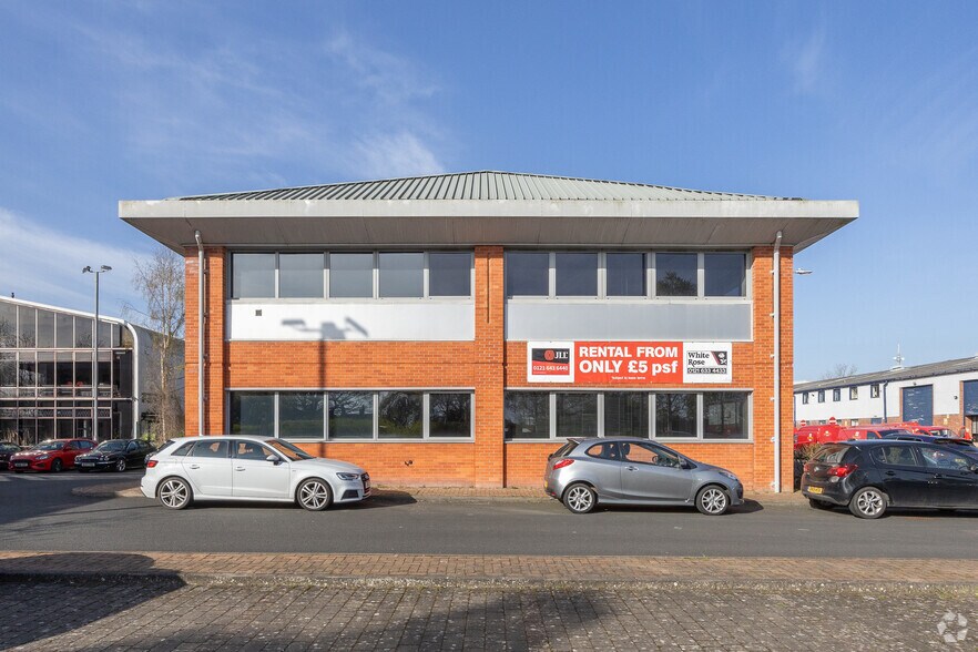 Broxell Clos, Warwick à louer - Photo de l’immeuble – Image 3 sur 3