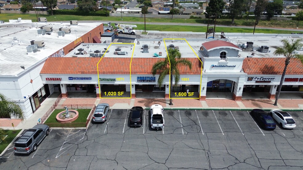 1471-1651 W Whittier Blvd, La Habra, CA à louer - Photo de l’immeuble – Image 3 sur 15