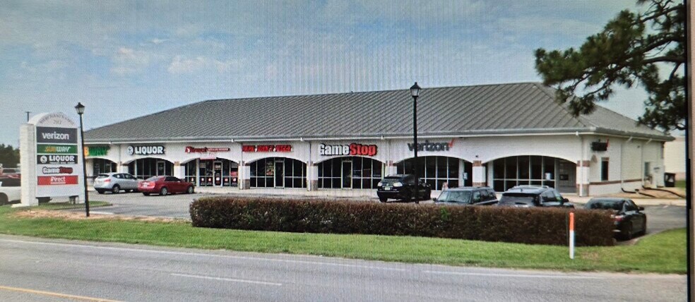 2104-2116 S Mckenzie St, Foley, AL à louer - Photo de l’immeuble – Image 1 sur 1