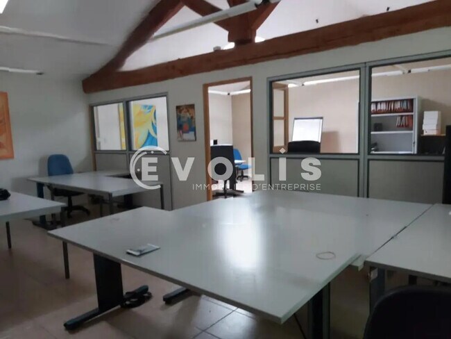 Plus de détails pour Bureau à louer