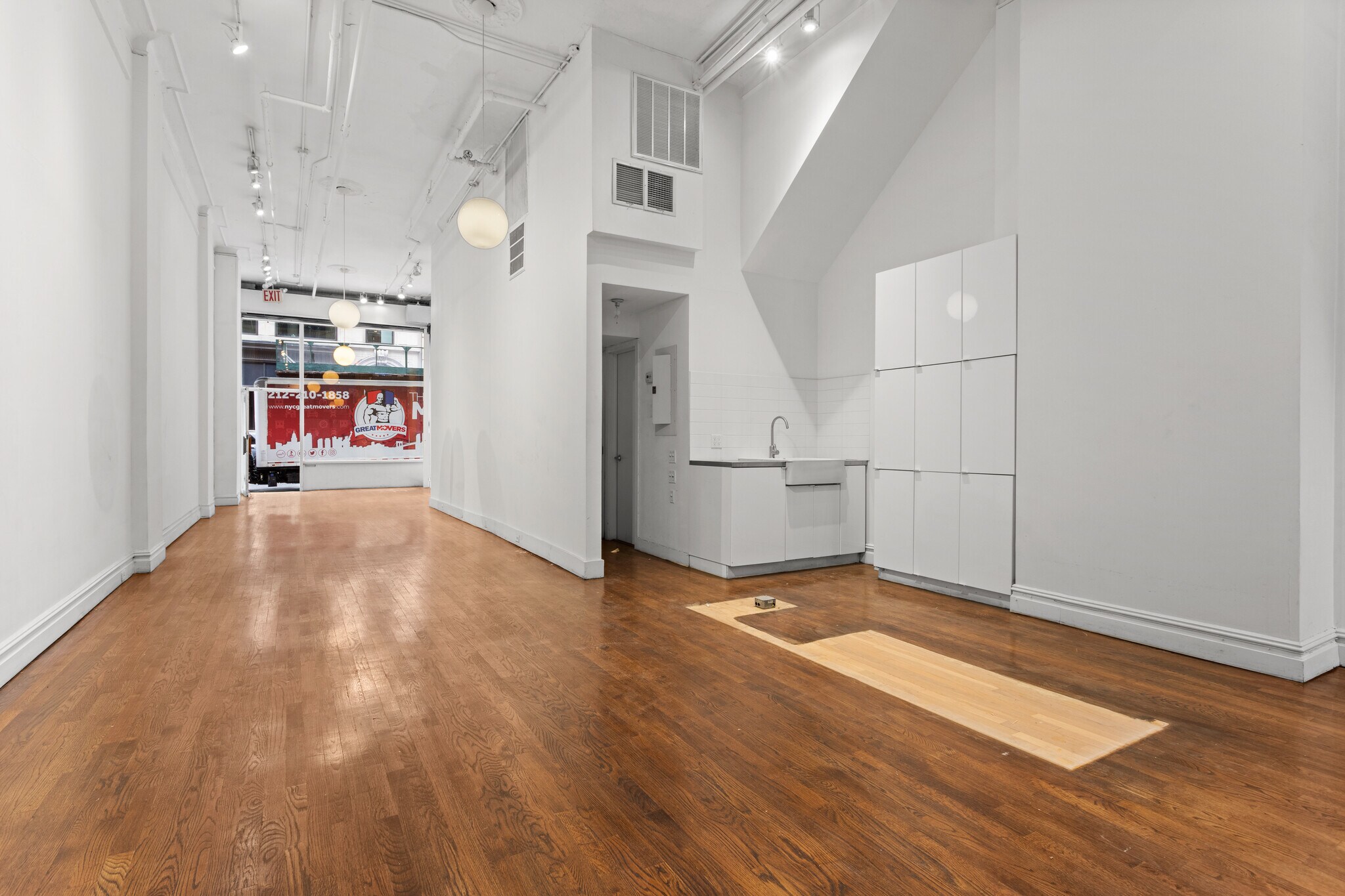 58 E 11th St, New York, NY à louer Photo intérieure– Image 1 sur 5
