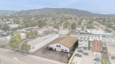 219 Higuera St, San Luis Obispo, CA à louer Photo de l’immeuble– Image 1 sur 5