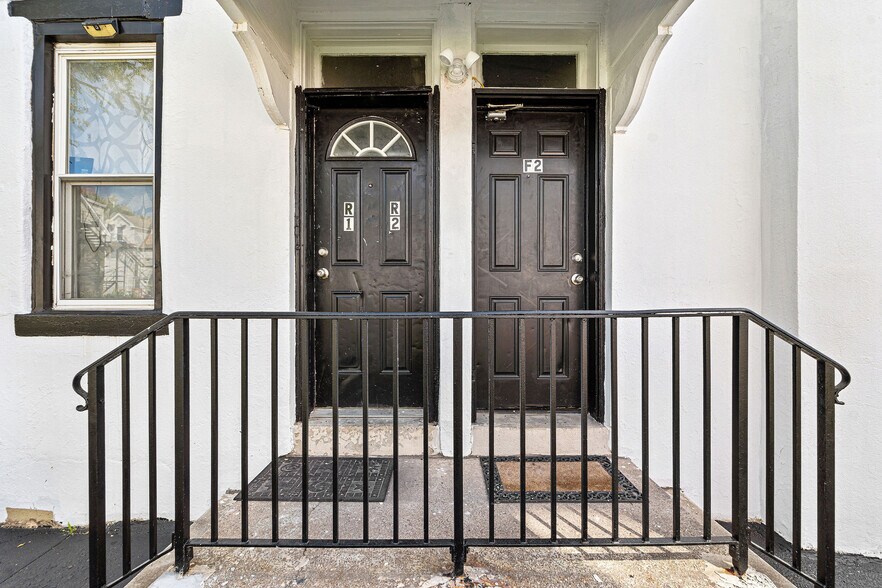 156 Chestnut Ave, Oaklyn, NJ à vendre - Photo de l’immeuble – Image 2 sur 20