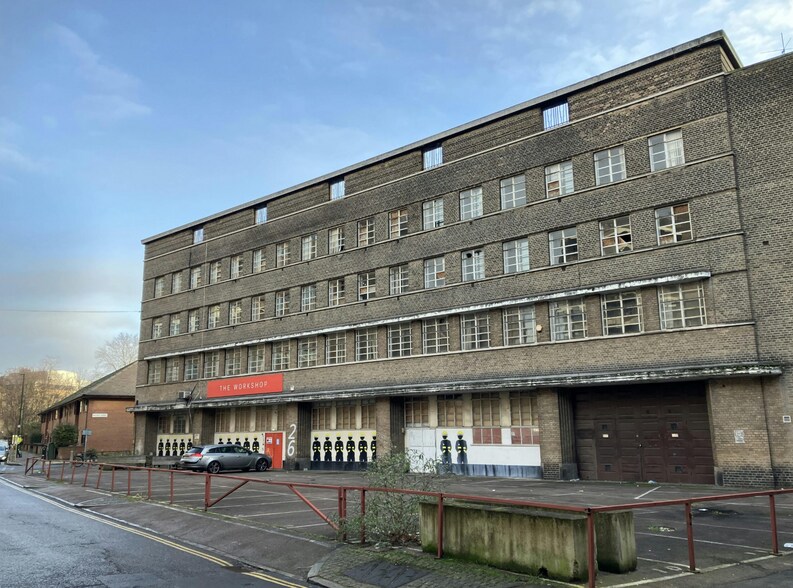 26 Lambeth High St, Londres à louer - Photo principale – Image 1 sur 7