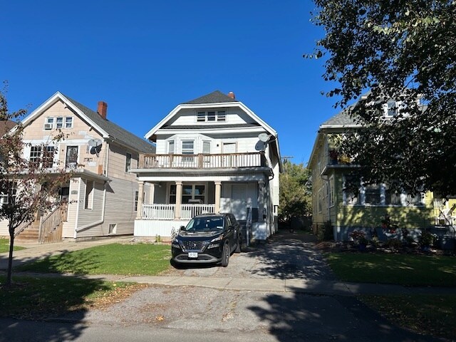 63 Montrose Ave, Buffalo, NY à vendre - Photo de l’immeuble – Image 3 sur 8
