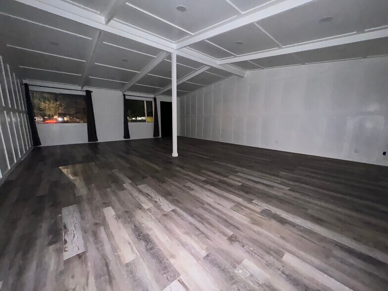 306 N State College Blvd, Anaheim, CA à vendre - Photo intérieure – Image 2 sur 15