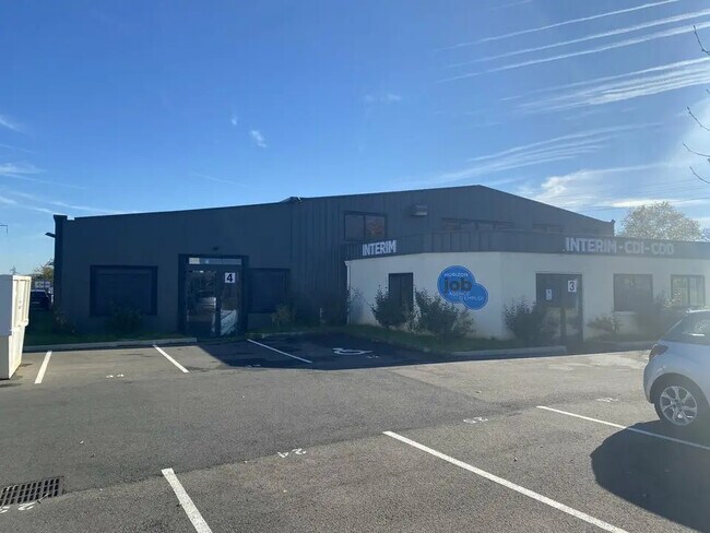 Plus de détails pour Bureau, Local d'activités à louer