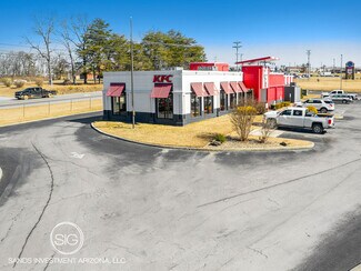 Plus de détails pour 410 Highland Sq, Crossville, TN - Local commercial à vendre