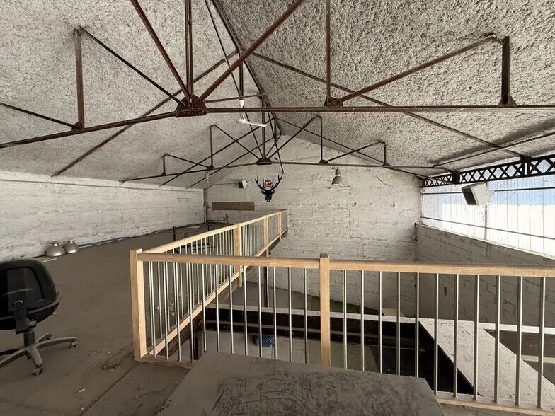 Local d’activités dans Lyon à louer - Photo intérieure – Image 2 sur 7