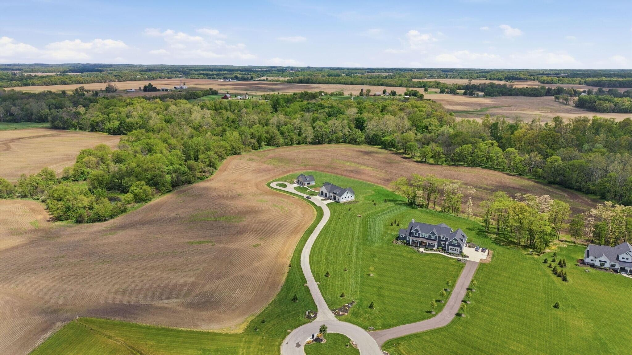 13100 Ironwood Trl, Sunbury, OH à vendre Photo de l’immeuble– Image 1 sur 7