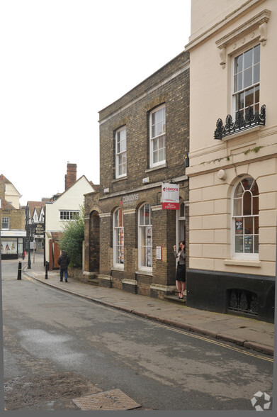 1 Castle St, Canterbury à louer - Photo principale – Image 1 sur 2