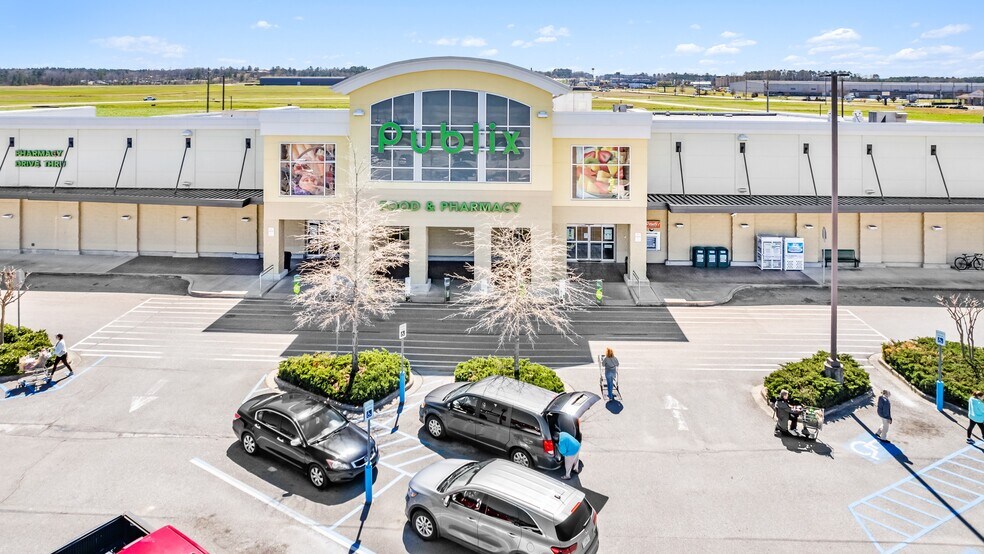 56-136 Marketplace Cir, Calera, AL à louer - Photo principale – Image 2 sur 5