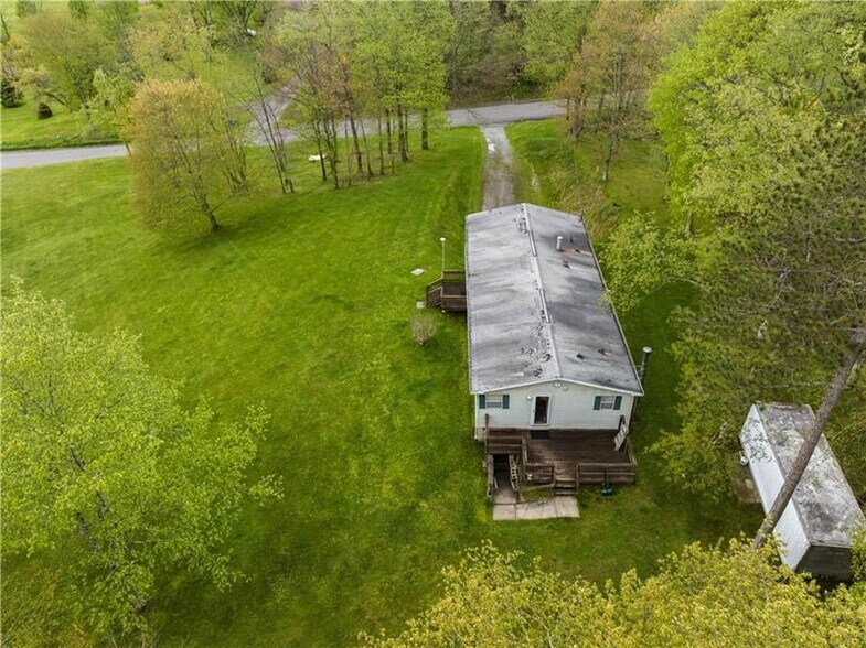375 Brewer Rd, Saxonburg, PA à vendre - Photo de l’immeuble – Image 2 sur 9