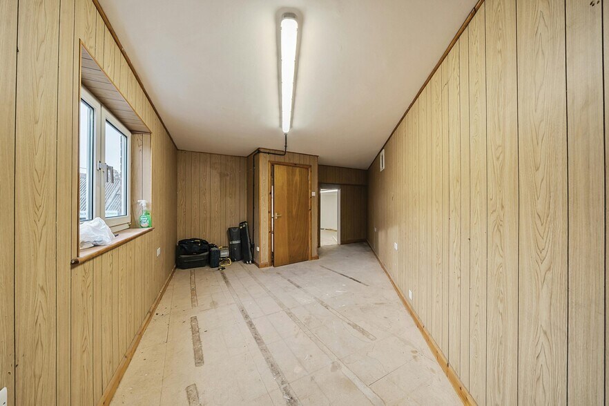 56 Bridge St, Pinner à vendre - Photo intérieure – Image 3 sur 4