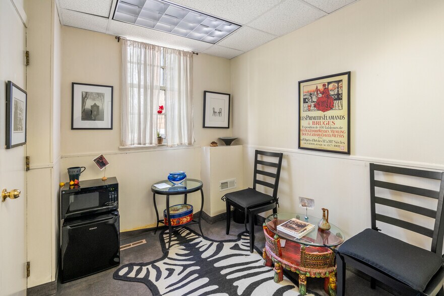1170 Beacon St, Brookline, MA à louer - Photo intérieure – Image 3 sur 37