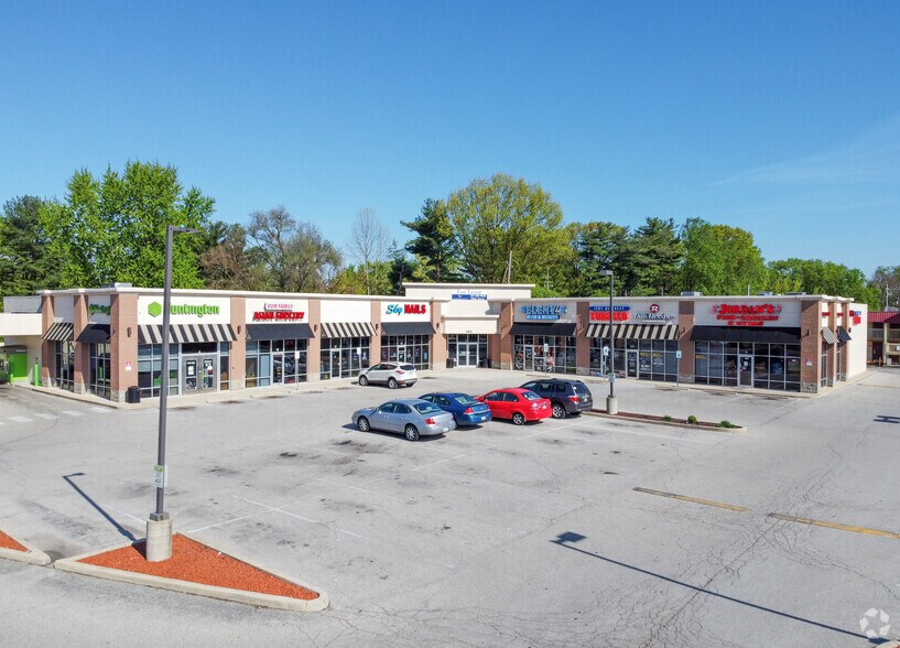 404 E Thompson Rd, Indianapolis, IN à louer - Photo de l’immeuble – Image 2 sur 5