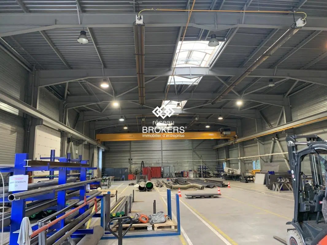 Local d'activités dans Champ-sur-Drac à vendre Photo intérieure– Image 1 sur 5