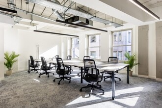 8-9 Well Ct, Londres à louer Photo intérieure– Image 1 sur 4