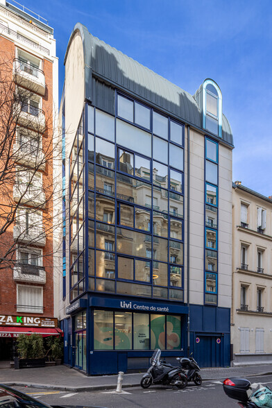 110 Rue De La Jonquière, Paris à louer - Photo principale – Image 1 sur 1