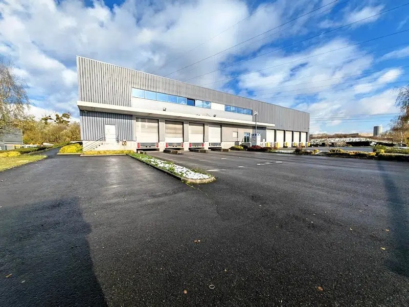 Industriel/Logistique dans Villeparisis à louer Photo de l’immeuble– Image 1 sur 15