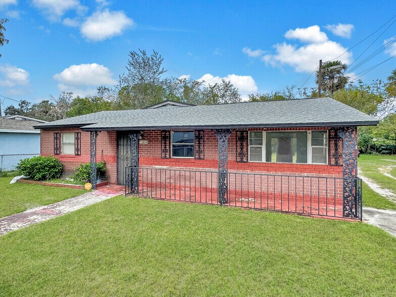 1904 Historic Goldsboro Blvd, Sanford, FL à vendre - Photo de l’immeuble – Image 2 sur 11