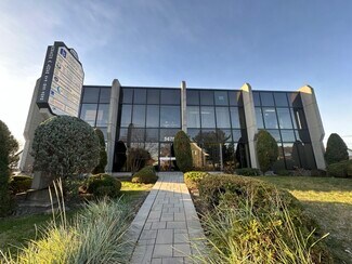Plus de détails pour 5675 Ch De Chambly, Saint-hubert, QC - Coworking à louer