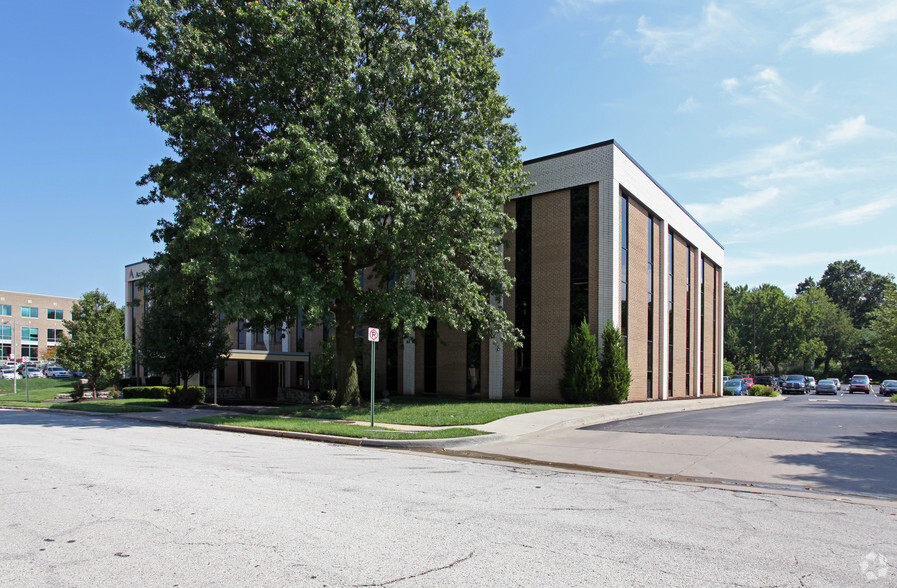 6701 W 64th St, Overland Park, KS à louer - Photo de l’immeuble – Image 2 sur 15