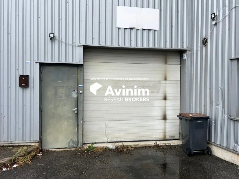 Industriel/Logistique dans Meaux à vendre - Photo de l’immeuble – Image 2 sur 13