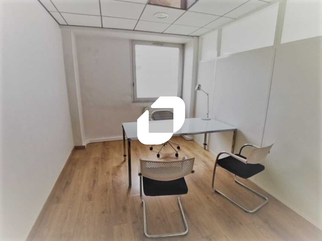 Bureau dans Évry-Courcouronnes à louer Photo intérieure– Image 1 sur 7