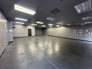 6784 El Cajon Blvd, San Diego, CA à louer Photo intérieure– Image 1 sur 2