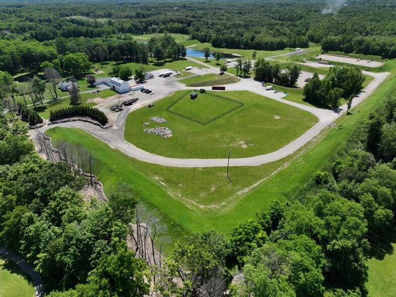 3371 Noble Rd- 78 Acres, Oxford, MI à vendre - Photo de l’immeuble – Image 3 sur 6