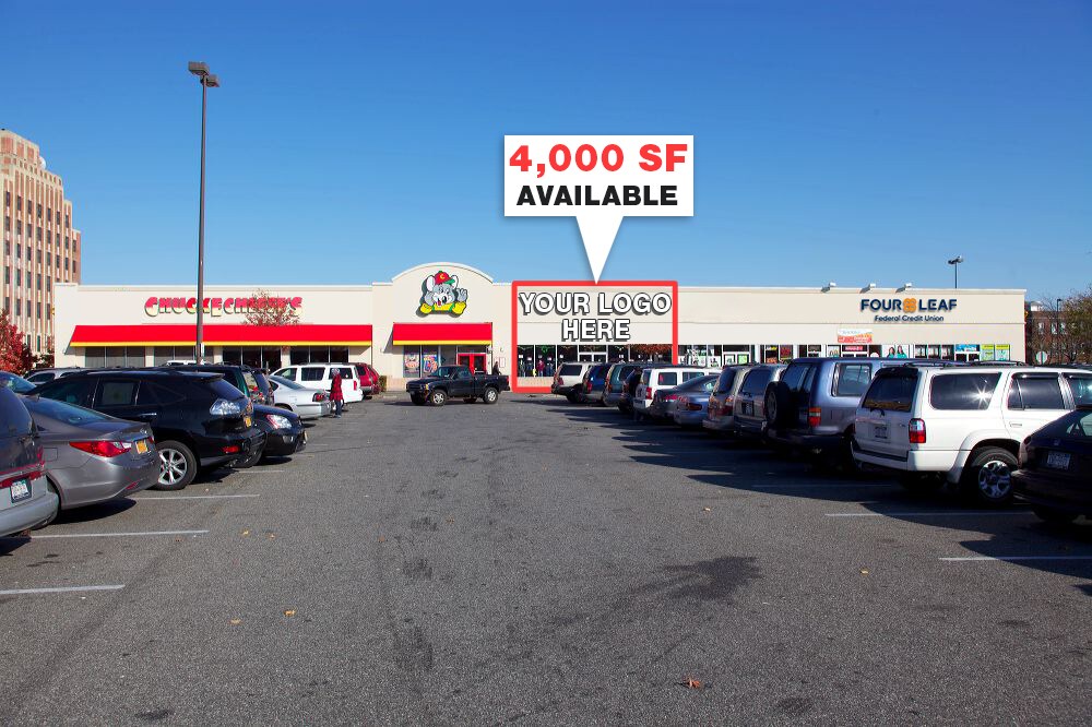 132-172 Fulton Ave, Hempstead, NY à louer Photo principale– Image 1 sur 7