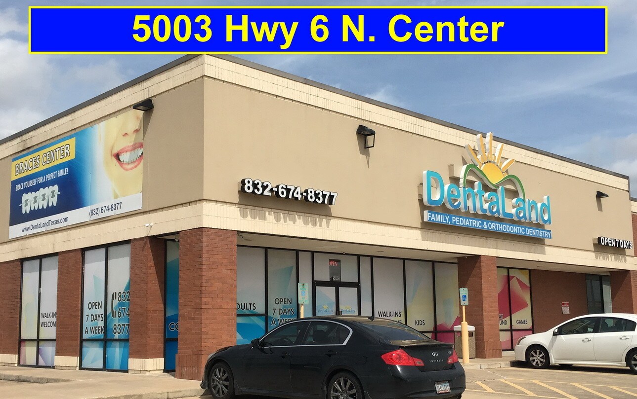 5003 Highway 6 N, Houston, TX à louer Photo de l’immeuble– Image 1 sur 4