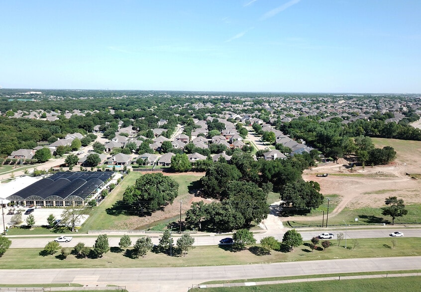 501 E Debbie Ln, Mansfield, TX à vendre - Aérien – Image 3 sur 7