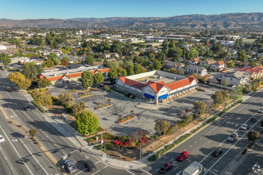 16000-16060 Monterey Road portefeuille de 2 biens à vendre sur LoopNet.fr - Photo principale – Image 1 sur 19