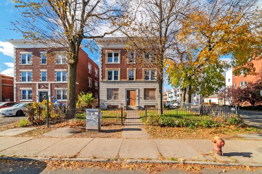 435 Wethersfield Ave, Hartford, CT à vendre - Photo principale – Image 1 sur 1