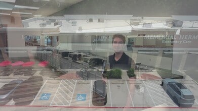 9950 Woodlands Pky, The Woodlands, TX à louer - Vidéo sur l’annonce professionnelle