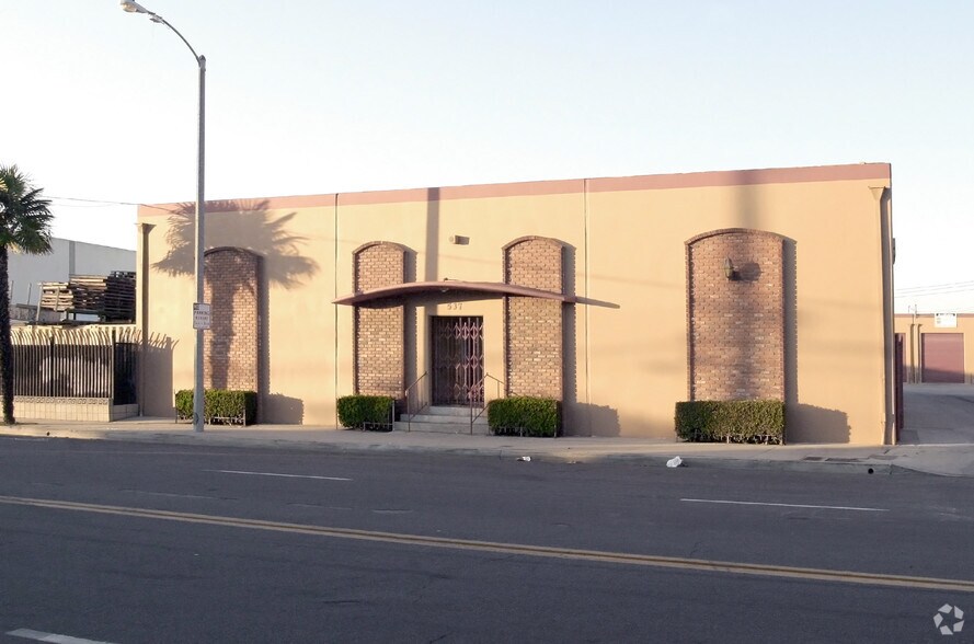 537 E Gardena Blvd, Carson, CA à louer - Photo principale – Image 1 sur 12