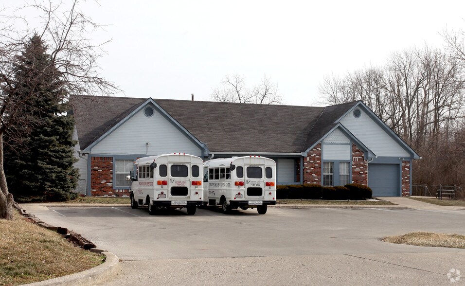 4545 Independence Sq, Indianapolis, IN à vendre - Photo principale – Image 1 sur 4