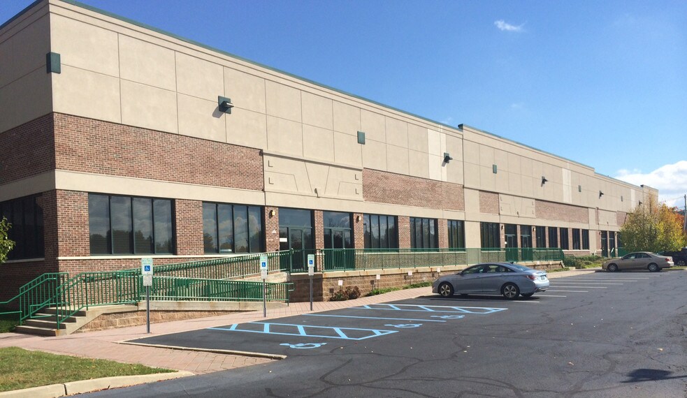 53 Green Pond Rd, Rockaway, NJ à louer - Photo de l’immeuble – Image 3 sur 8