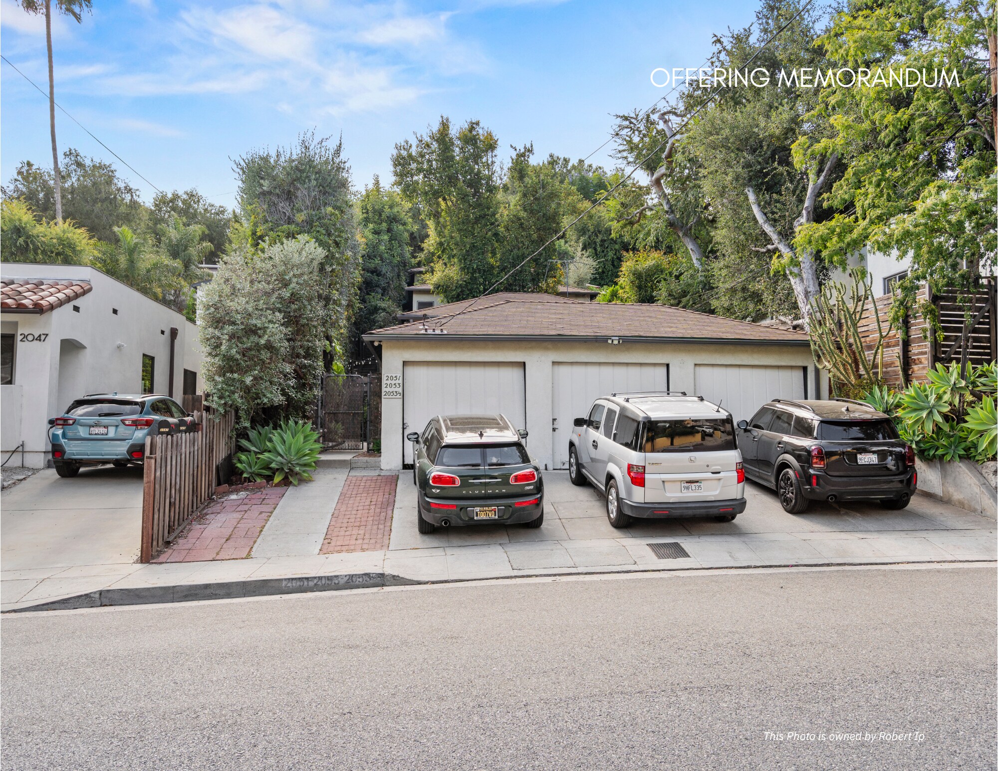 2051 Lake Shore Ave, Los Angeles, CA à vendre Photo de l’immeuble– Image 1 sur 6