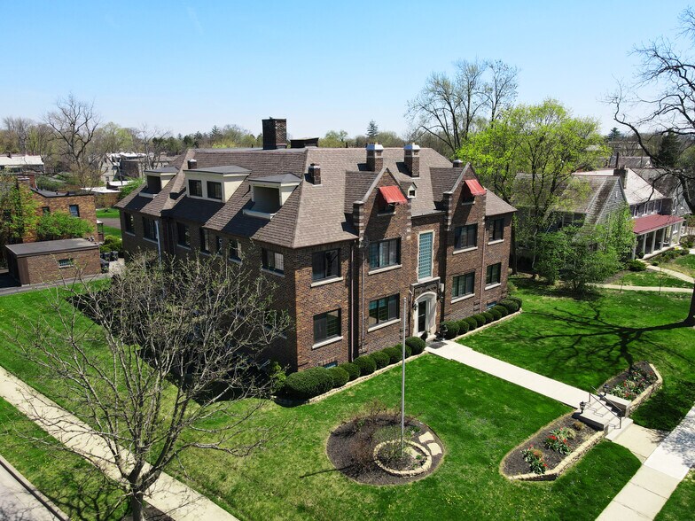 2208 Arlington Ave, Columbus, OH à vendre - Photo principale – Image 1 sur 40