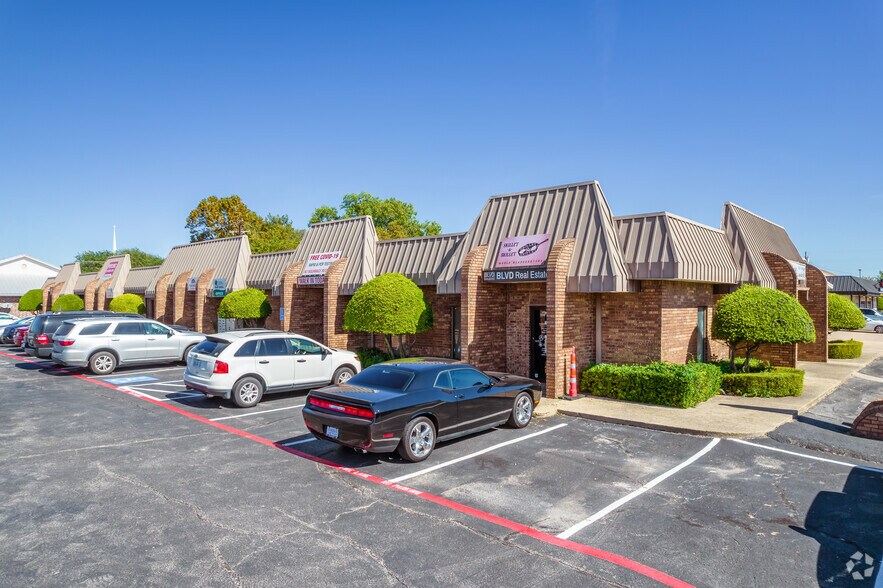1836 W Virginia St, McKinney, TX à louer - Photo principale – Image 1 sur 28