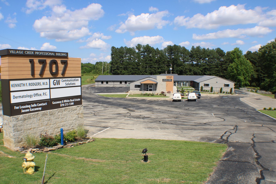 1707 Linwood Dr, Paragould, AR à louer - Photo de l’immeuble – Image 2 sur 8
