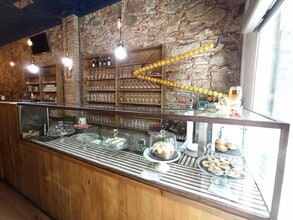 Local commercial dans Barcelone, Barcelona à louer Photo intérieure– Image 1 sur 13