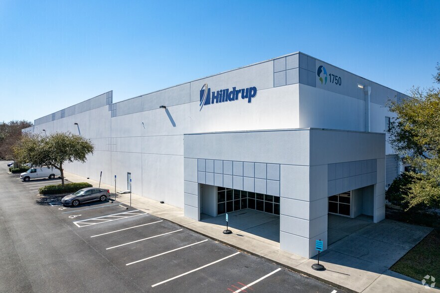 1850 Cypress Lake Dr, Orlando, FL à louer - Photo de l’immeuble – Image 2 sur 3