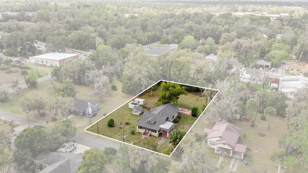 7018 SE 222nd St, Hawthorne, FL à vendre - Photo de l’immeuble – Image 2 sur 18