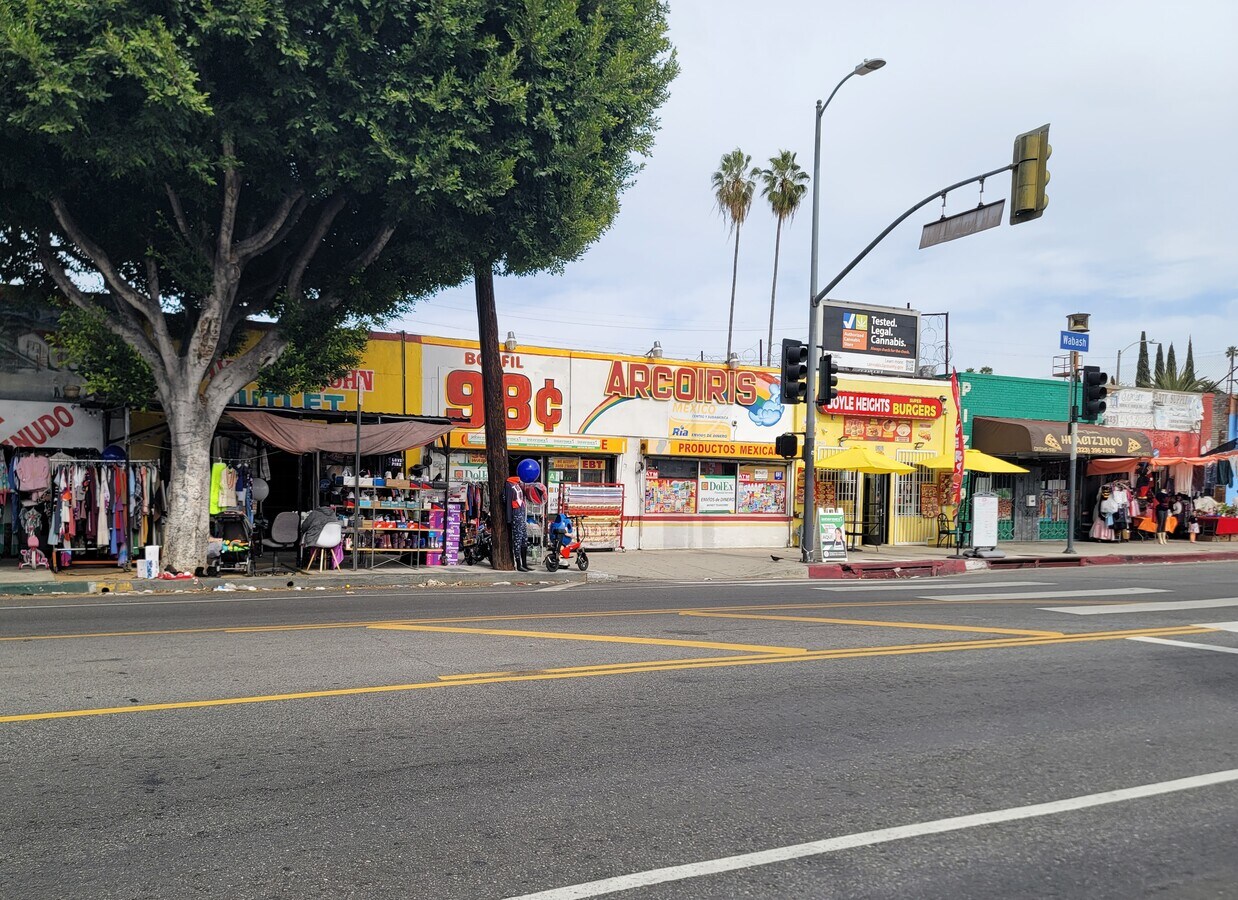View Photo